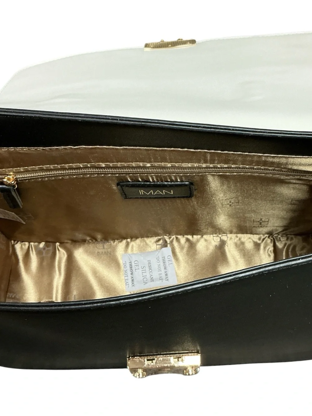 IMAN - NWT - Global Chic Interchangeable Flap Handbags with Crossbody